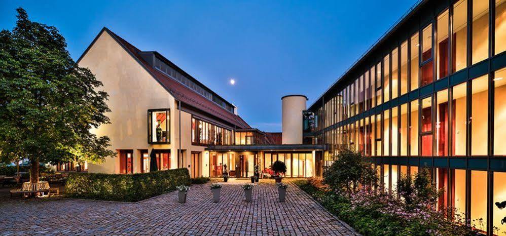 Hotel Oberschwaebischer Hof Schwendi Exteriér fotografie